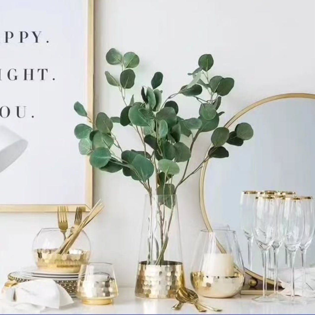 "Luxury Glass Vase with Hammered Golden Copper Base – Elegant Home Décor"