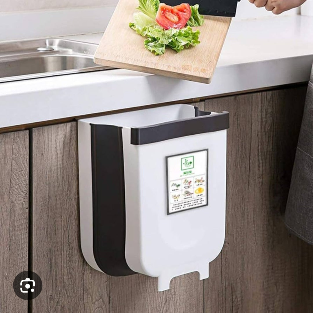 11L Large Capacity Foldable Wall-Mounted Kitchen Trash Can